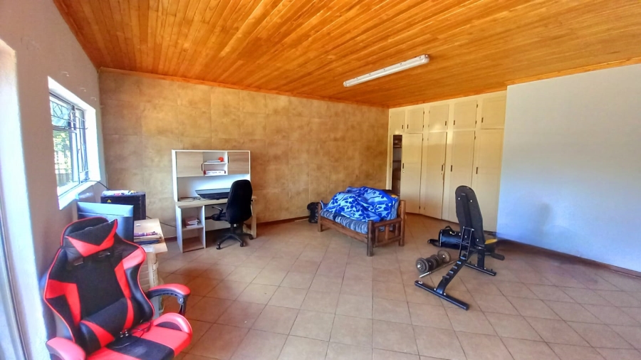 3 Bedroom Property for Sale in Vaalpark Free State